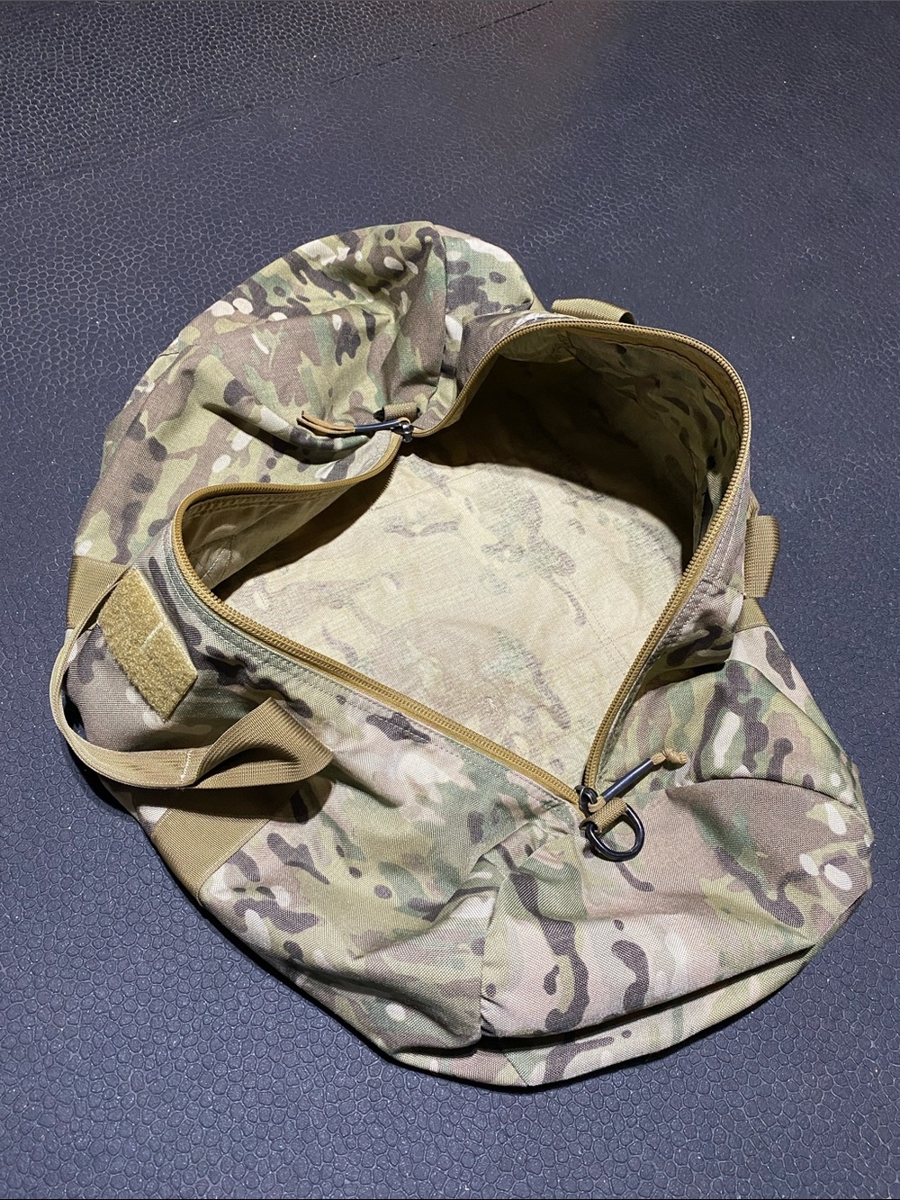 GORUCK Tropic MultiCam 38 Liter Gym Bag with Black Shoulder Strap Built in USA - Picture 6 of 10